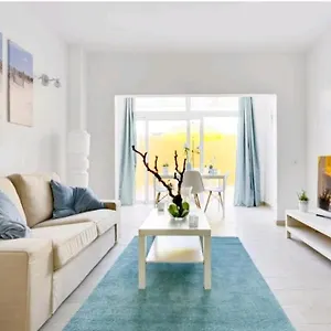 https://ziocarlo-tenerife-los-cristianos.in-canary-islands.com